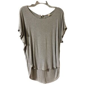 Relaxed Hi‑Low Striped Coastal Tunic Top in Gray and White Size Large